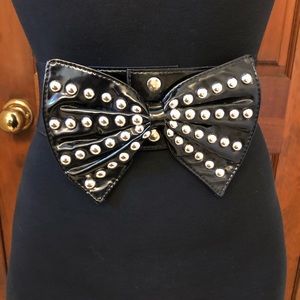Black Studded Bow Stretch Belt OS
